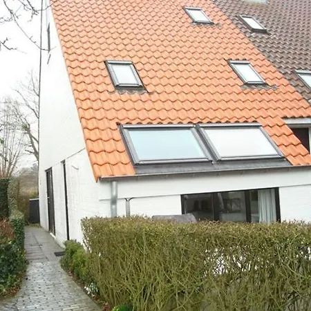 Ferienhaus Albatros 24 P89 *