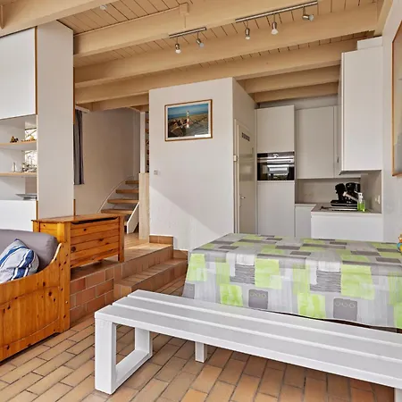 Ferienhaus Albatros 24 P89 *